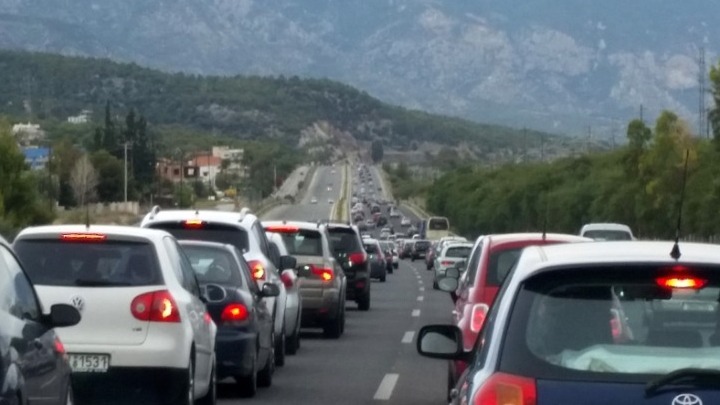 Μέχρι 31 Δεκεμβρίου η πληρωμή των τελών κυκλοφορίας - Δεν θα δοθεί παράταση