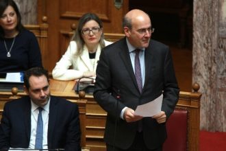 Προϋπολογισμός 2025 - Χατζηδάκης: Η μείωση των φόρων έχει κινητροδοτήσει την ανάπτυξη