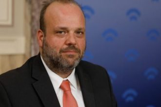 Δίπλα σε πολίτες και επιχειρήσεις η Δημόσια Υπηρεσία Απασχόλησης