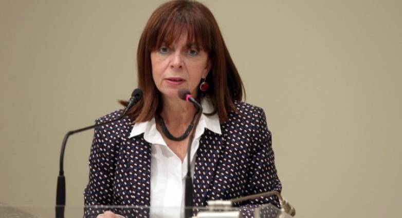 Γιατί η Κατερίνα Σακελλαροπούλου ανέβαλε το ταξίδι στην Αυστρία