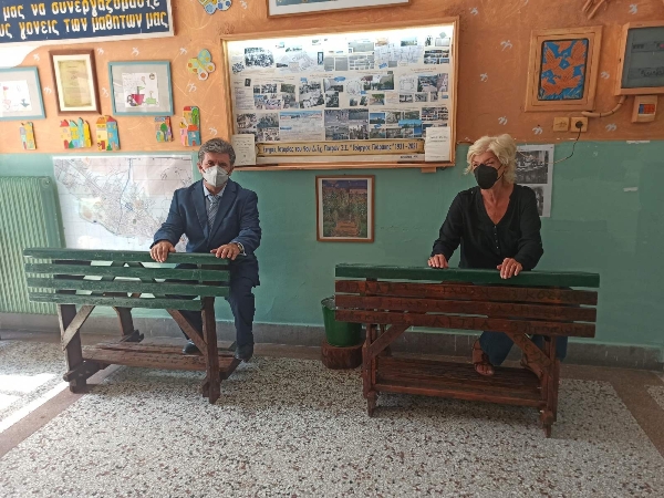 Η Σία Αναγνωστοπούλου ...στα θρανία