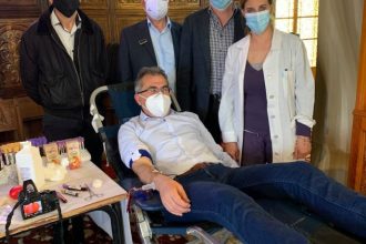 Ο Δήμαρχος έδωσε το αίμα του...