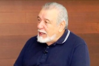 Τάσος Χαλκιάς: Ο μπαμπάς μου με έδερνε επειδή έπρεπε να με δείρει