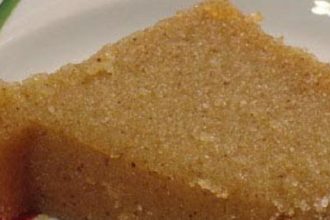 Ο κλασικός σιμιγδαλένιος χαλβάς