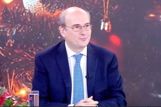 Κωστής Χατζηδάκης: Δεν δίνουμε παραπάνω από αυτά που αντέχουμε