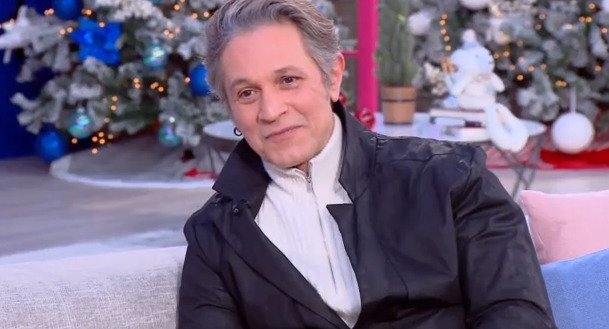 Αιμίλιος Χειλάκης: «Έχω αποδεχτεί πως η νέα γενιά συναδέλφων είναι πιο μορφωμένοι από εμάς»