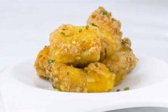 Γαλέος κατσαρόλας με ρίγανη