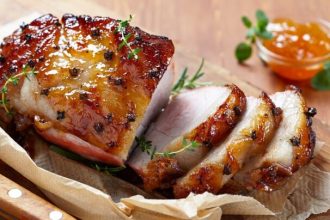 Χοιρινό για τα Χριστούγεννα