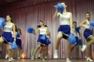 Ένας φοιτητικός χορός όλο ευτράπελα - BINTEO