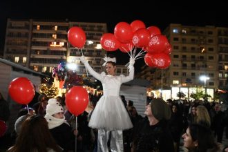 Με X - Saltibagos, Above Suspicion και Άννα Φρανκ συνεχίζονται οι εορταστικές εκδηλώσεις του δήμου Πατρέων