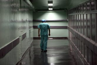 Τους νέους και τους φτωχούς προσβάλλουν συχνότερα τα νοσήματα του αναπνευστικού