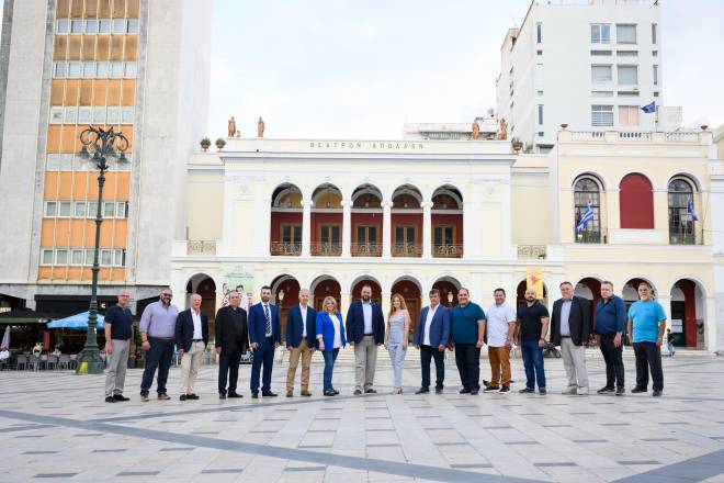 Νέα δεκαπεντάδα υποψηφίων Συμβούλων από τον Βασίλη Αϊβαλή