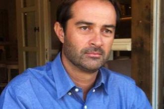 Καταρρέουσα Ελληνική Οικονομία