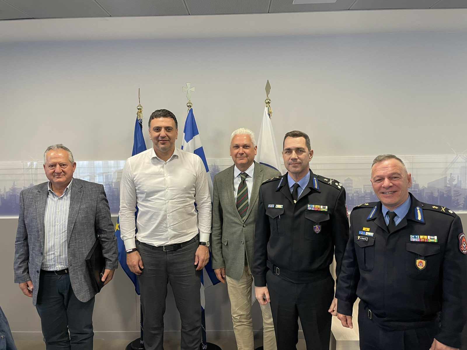 Φ. Ζαΐμης: Συνάντηση με Β. Κικίλια για συμβασιούχους του τμήματος πολιτικής προστασίας της Περιφέρειας Δυτικής Ελλάδος