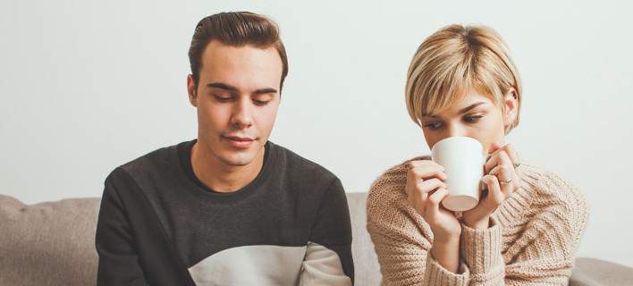 Ζηλεύεις τον σύντροφό σου; Ερευνα αποκαλύπτει τους λόγους και τους 5 τρόπους να το ξεπεράσεις