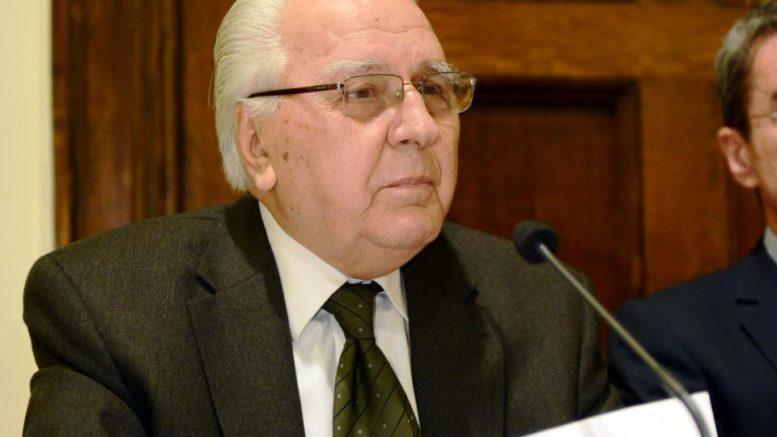 Έπαινοι και συγχαρητήρια για το νέο βιβλίο του Βασίλη Μπεκίρη