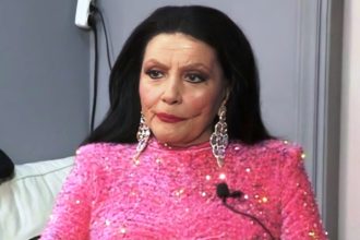 Καμία τραγουδίστρια δεν μπορεί να με υποδυθεί αυτό που βγάζω από μέσα μου δεν διδάσκεται, είπε η Ζωζώ Σαπουντζάκη