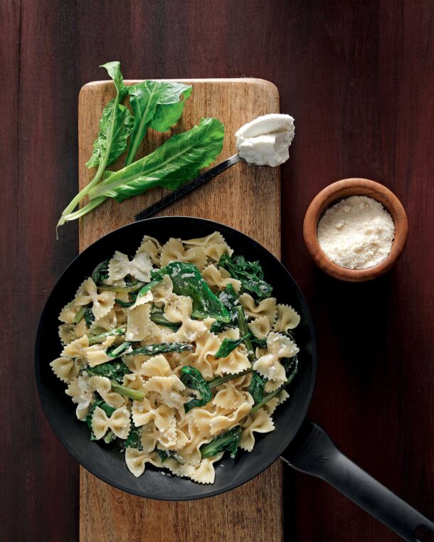 Ζυμαρικά με ρικότα και σέσκουλα