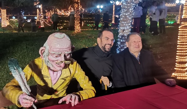 Ο Νεκτάριος Φαρμάκης στο "Πάρκο των Χριστουγέννων"