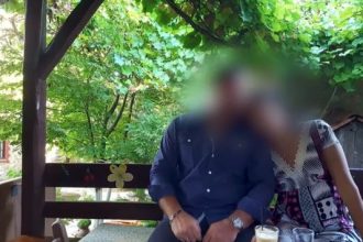 Αρνείται τις κατηγορίες ο αστυνομικός της Βουλής – «Αναμενόμενη η ποινική δίωξη στη σύζυγό του»