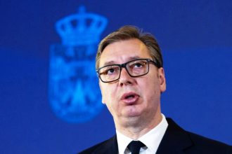 Σερβία: Δημοψήφισμα για την διακυβέρνησή του ζητάει ο Αλ. Βούτσιτς