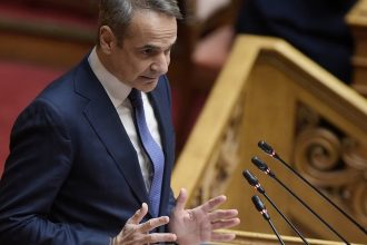 Μητσοτάκης σε Ανδρουλάκη: Μηδενιστικά συνθήματα διαμαρτυρίας τα περί εικόνας εγκατάλειψης της Περιφέρειας