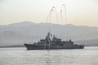 Για την Ερυθρά θάλασσα απέπλευσε η φρεγάτα «Ύδρα» - Συμμετέχει στην επιχείρηση «ΑΣΠΙΔΕΣ»