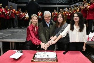 Κοπή της πρωτοχρονιάτικης πίτας στα Κ.Δ.Α.Π ΑμεΑ του Δήμου Πατρέων - ΦΩΤΟ