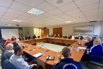 Σύσκεψη φορέων συγκάλεσε ο Φωκίων Ζαΐμης για την ασφαλή διεξαγωγή του Καρναβαλιού