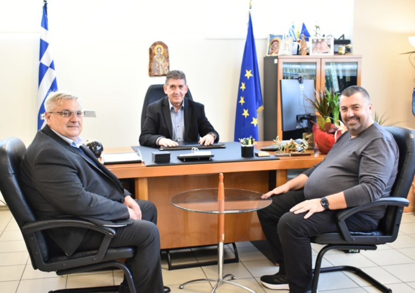 Συνάντηση Αλεξόπουλου με πρώην και νυν Αντιδήμαρχο