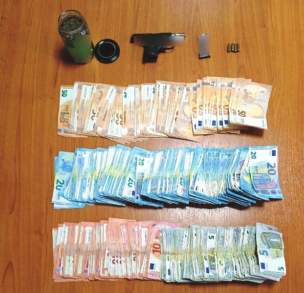 Τρεις συλλήψεις για διακίνηση ναρκωτικών στην Αιτωλοακαρνανία (ΦΩΤΟ)