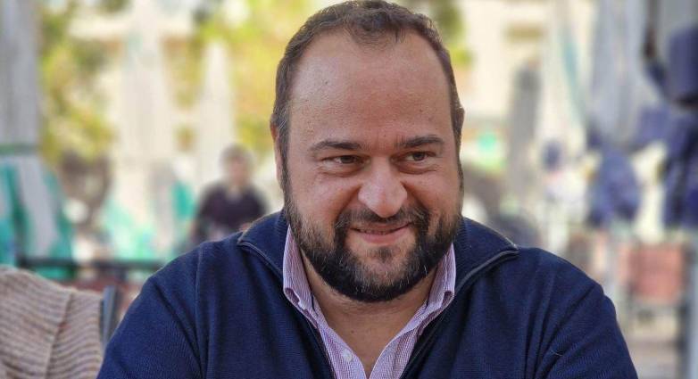 "Πλημμύρισε" ευχές ο Βασίλης Αϊβαλής