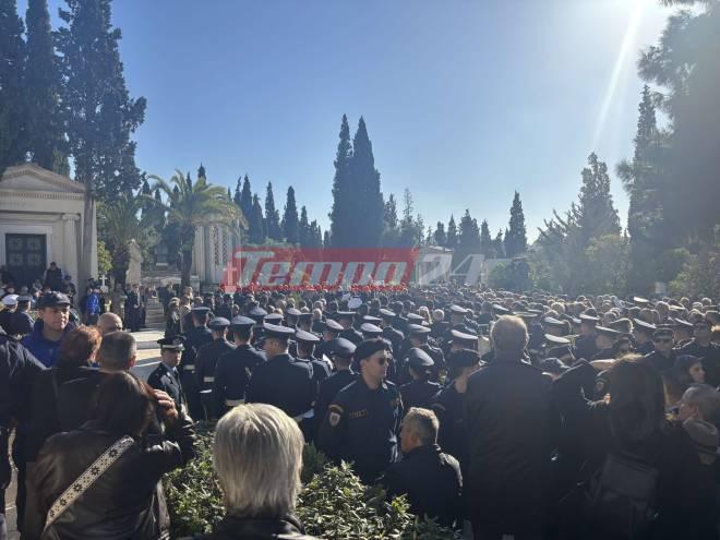 Η Ελλάδα αποχαιρέτισε τον πρώην πρωθυπουργό Κώστα Σημίτη - Το Tempo24.News στο Α΄ Νεκροταφείο (ΦΩΤΟ & ΒΙΝΤΕΟ)