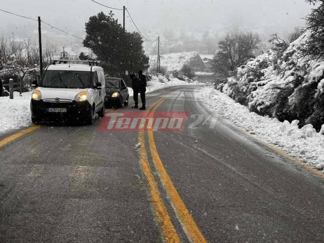 Σφοδρή χιονόπτωση στα Καλάβρυτα -Τέσσερα χωριά χωρίς ρεύμα-Στοπ και στον Οδοντωτό (ΦΩΤΟ)
