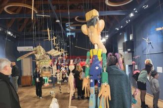 Οι Μαριονέτες στο επίκεντρο της σημερινής 1ης Καρναβαλούπολης στα Παλαιά Σφαγεία! (ΦΩΤΟ)