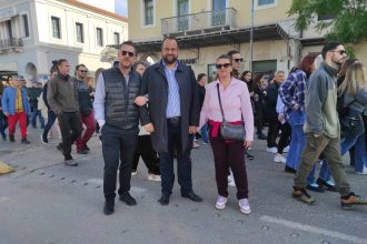 Ο Βασίλης Αϊβαλής στην συγκλονιστική συγκέντρωση για τα Τέμπη