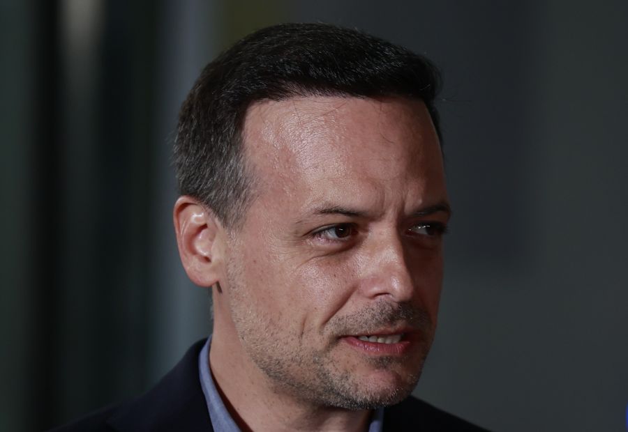 Ο Χάρης Δούκας απαντά στον Άρη Πορτοσάλτε: «Φέτος η Χαμάς στο Σύνταγμα, του χρόνου τα UFO»