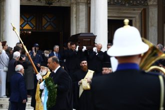 Αρχιεπίσκοπος Αναστάσιος: Αναχωρεί για την Αλβανία το σκήνωμά του