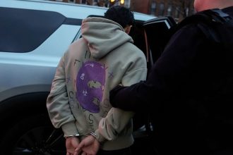 ΗΠΑ: Ξεκίνησαν οι «επιχειρήσεις - σκούπα» - Εκατοντάδες συλλήψεις
