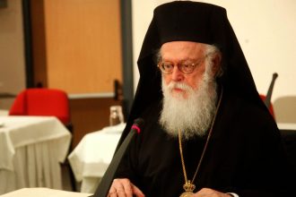 Αρχιεπίσκοπος Αναστάσιος: Για 6η ημέρα στον Ευαγγελισμό - Παραμένει σε κρίσιμη κατάσταση