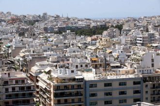 Τον Τάσο Γιαννίτση προτείνει ο Ανδρουλάκης για την Προεδρία της Δημοκρατίας
