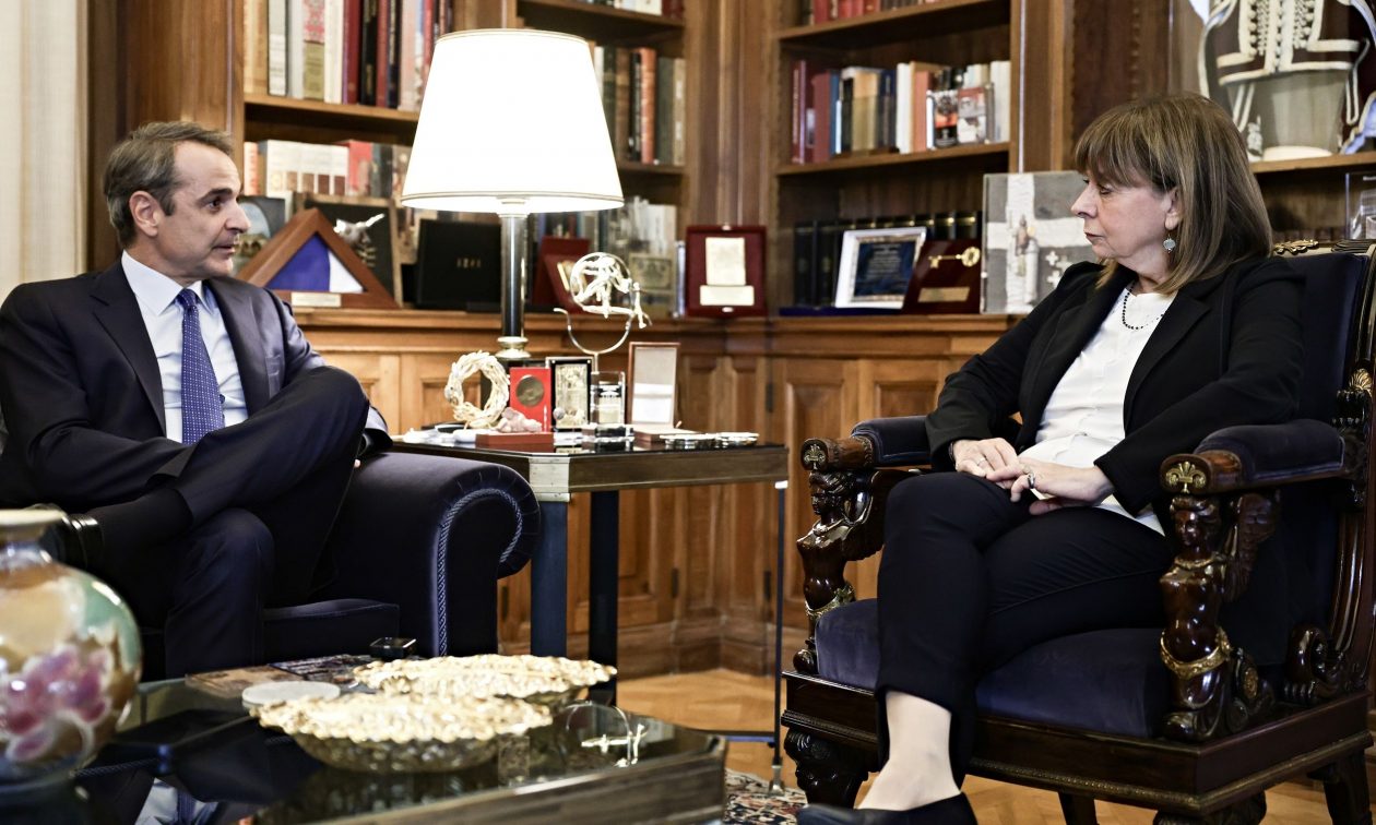 Ο Μητσοτάκης θα συναντηθεί τη Δευτέρα με τη Σακελλαροπούλου