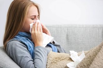 Κοινό κρυολόγημα: Όσα θα χρειαστείτε για να το ξεπεράσετε άμεσα