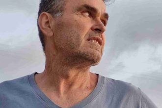 Μαύρα Περιστέρια - Ιστορίες κατασκοπείας και εξαπάτησης