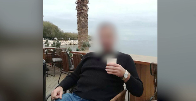 «Δεν είχαμε ολοκληρωμένη σεξουαλική επαφή, εγώ τον πίεζα να βρεθούμε», είπε η μαθήτρια από τον Άλιμο για τον καθηγητή της