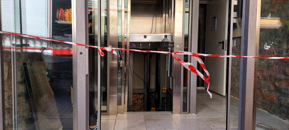 Η τελευταία συντήρηση του ασανσέρ είχε γίνει στις 19 Δεκεμβρίου λέει ο «Ερυθρός Σταυρός» - ΕΔΕ για τις συνθήκες της πτώσης