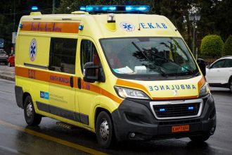 Νεκρός 70χρονος μετά από εκτροπή αυτοκινήτου στην Αθηνών-Πατρών