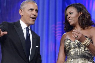 Barack Obama: Βάζει τέλος στις φήμες χωρισμού από την Michelle Obama