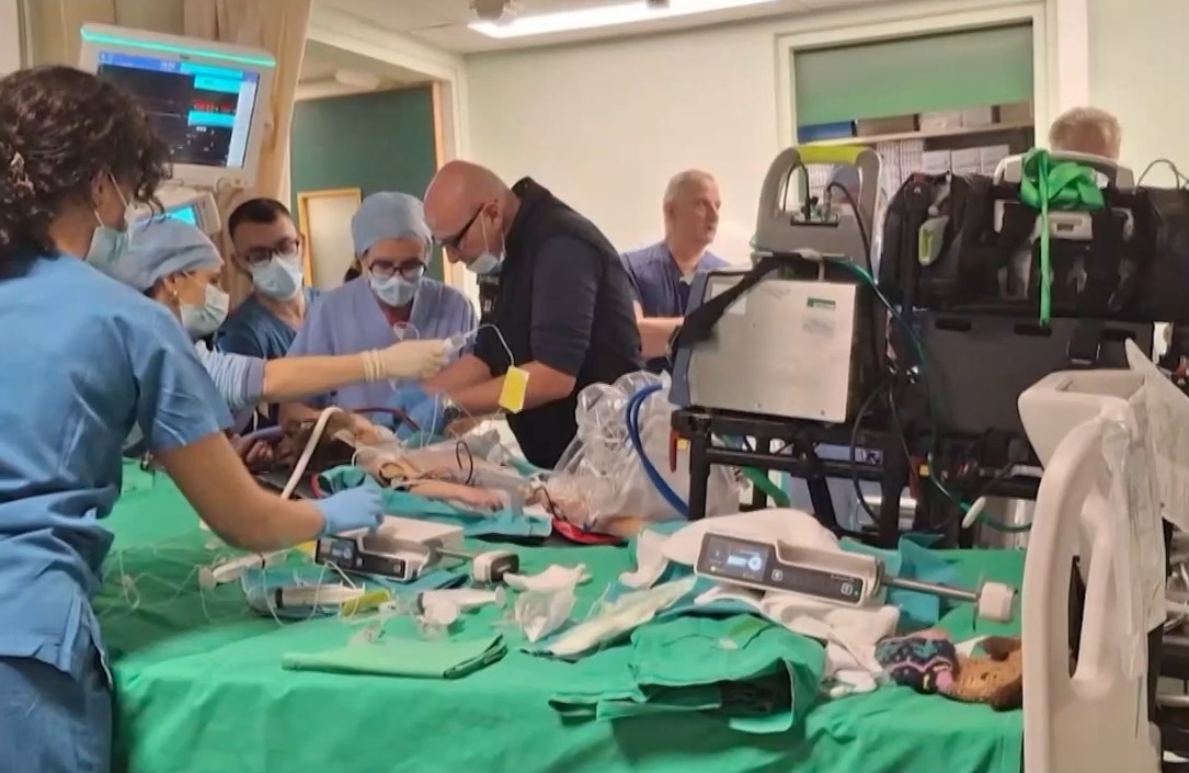 «Γέφυρα ζωής» για κοριτσάκι 3,5 ετών – Μεταφέρθηκε για μεταμόσχευση στην Μπολόνια