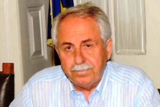 Κωνσταντίνος Μπουρδούλης: Ο "πεισματάρης" κοκκινολαίμης